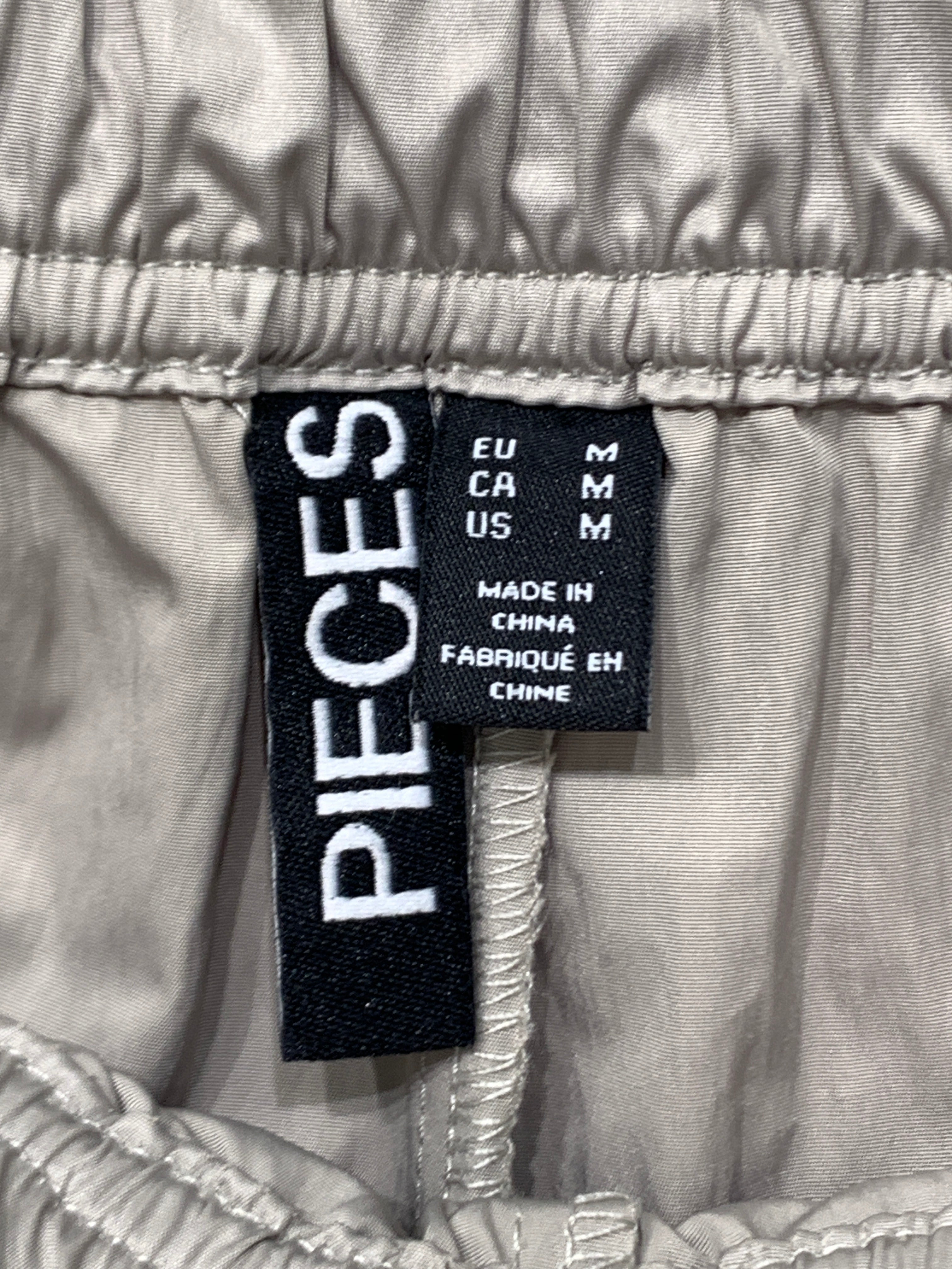 Pieces Shorts